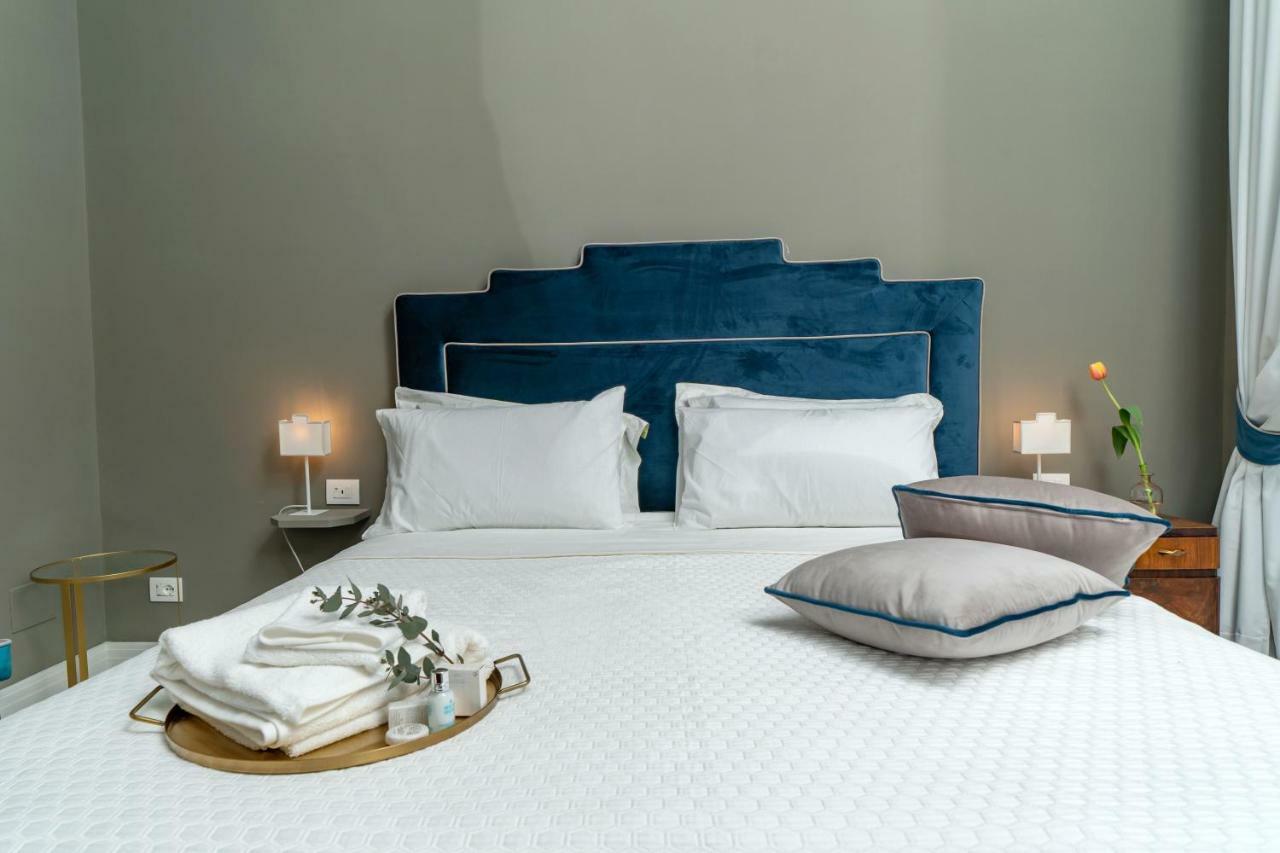 Il Fiore D'Oro Luxury Holiday House نابولي المظهر الخارجي الصورة